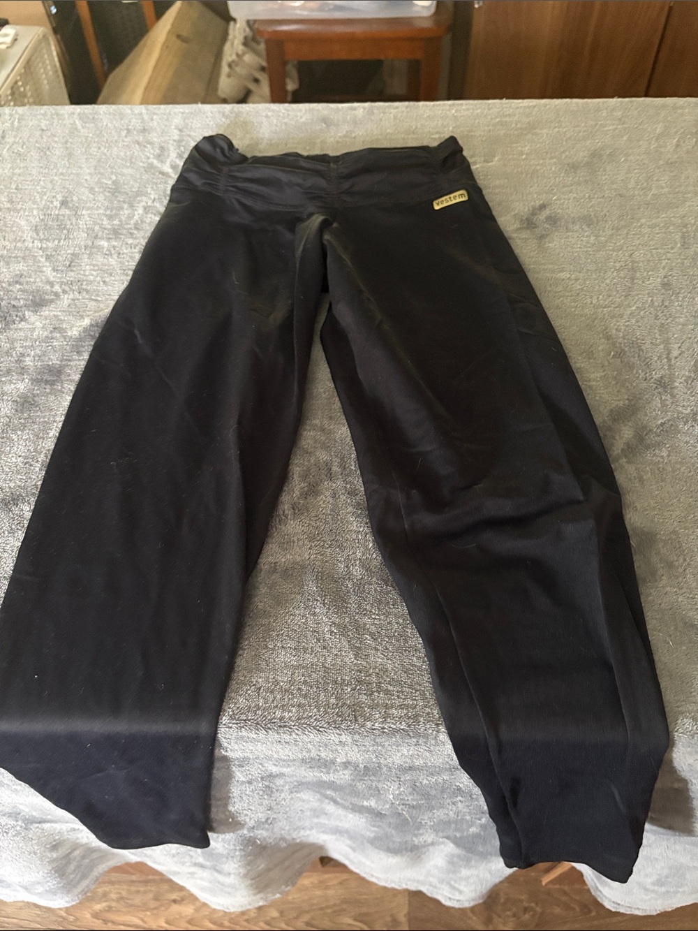 Black Women's Active Leggings with Subtle Logo
